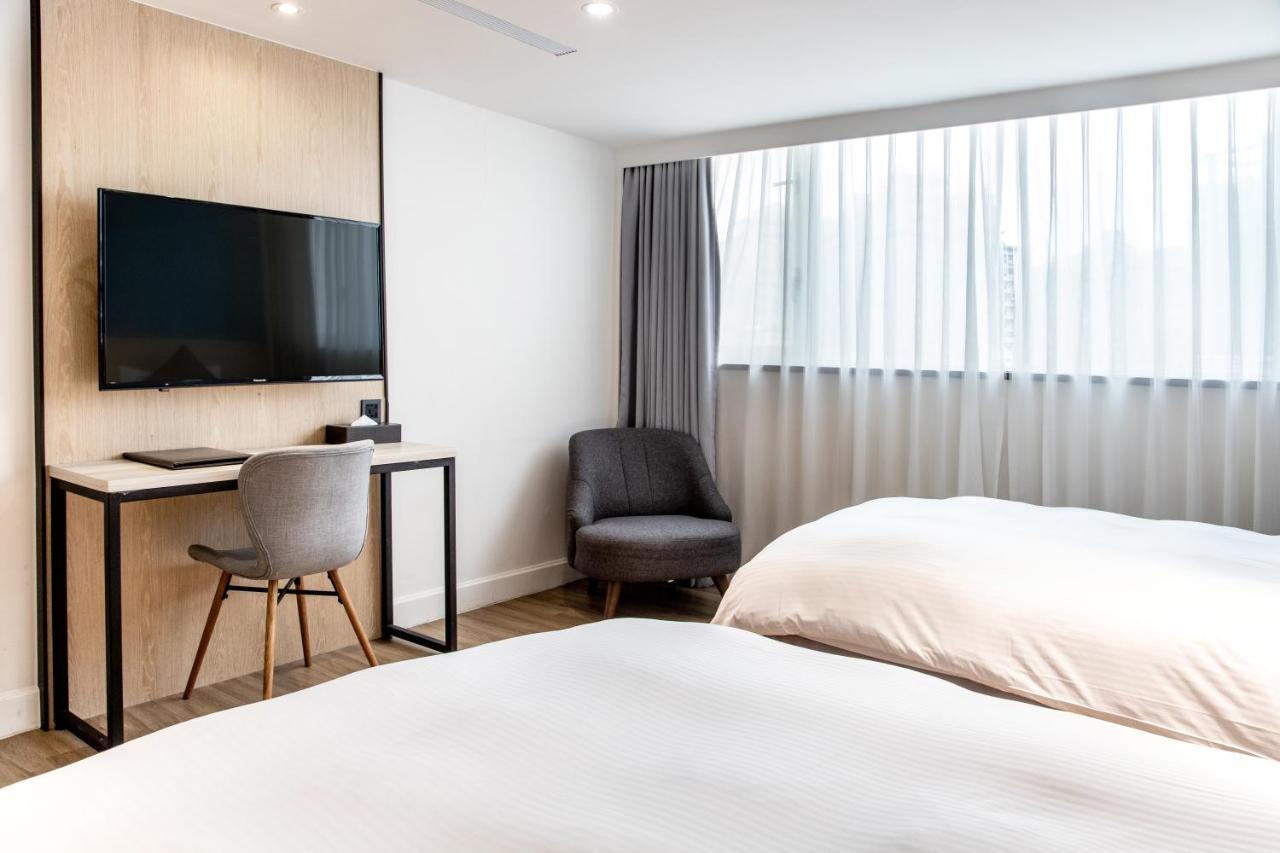 Hub Hotel Zhongli Taoyuan Eksteriør bilde